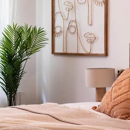 New! Lovely 4-bedroom Loft In