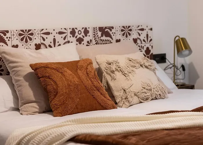 דירה New! Lovely 4-bedroom Loft In בילבאו